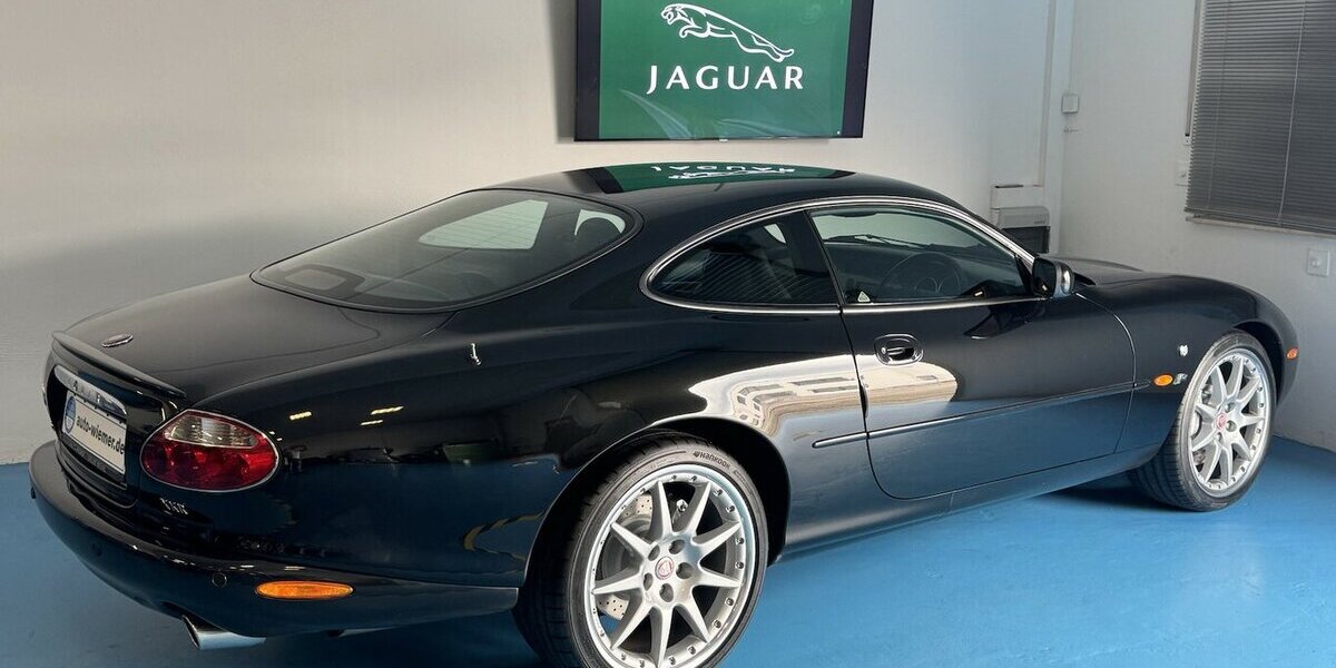Jaguar XKR -R Coupe X100 limited RHD/Brembo/Recaro 75.200 km 22.900 &euro; Dreieich 63303
