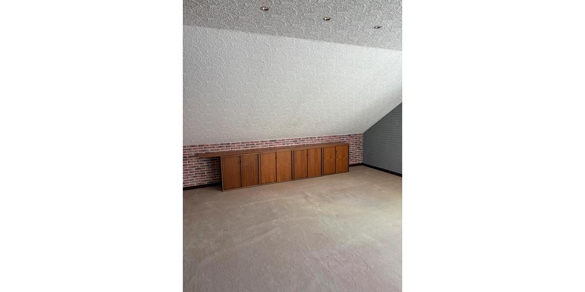 Etagenwohnung Dietzenbach - 2 Zimmer, 70 m&sup2;, 1.300&euro; | Angebot:25792492