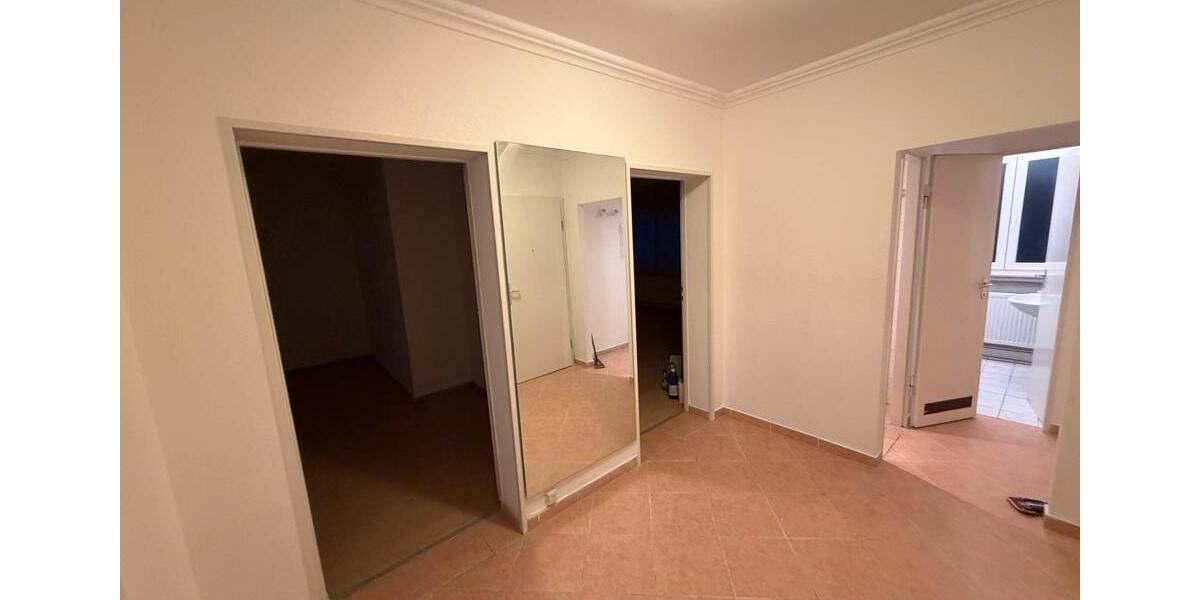 Etagenwohnung Frankfurt am Main Sachsenhausen Süd - 2 Zimmer, 63 m&sup2;, 1.500&euro; | Angebot:25792450