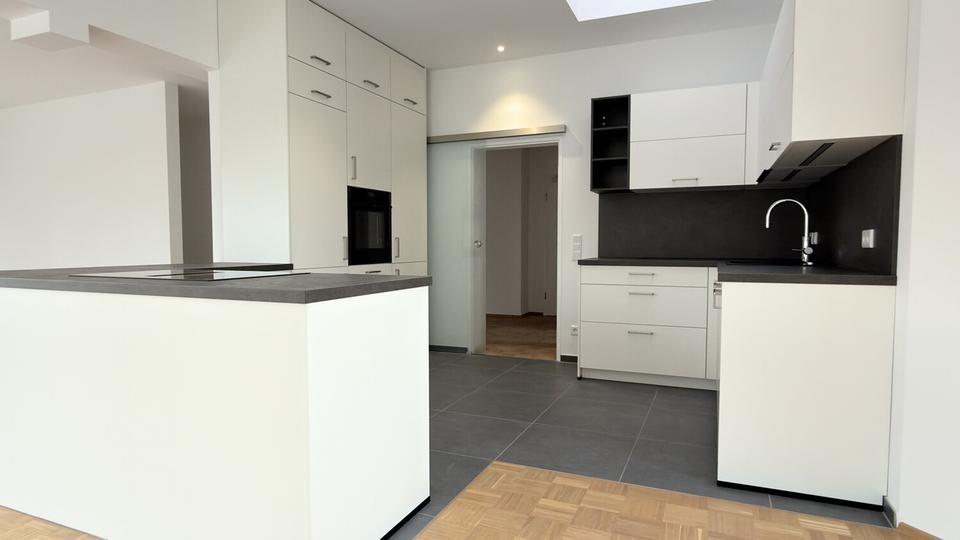 Einfamilienhaus Frankfurt am Main Nord-West - 5 Zimmer, 163 m&sup2;, 2.800&euro; | Angebot:25866995