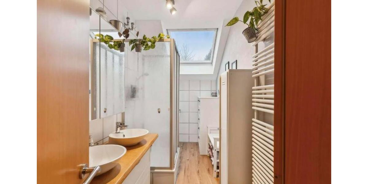 Einfamilienhaus Bad Nauheim - 10.5 Zimmer, 310 m&sup2;, 998.000&euro; | Angebot:25322115