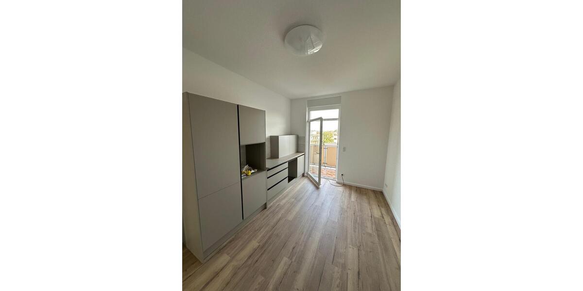 Einfamilienhaus Hanau Kesselstadt - 3.5 Zimmer, 105 m&sup2;, 1.260&euro; | Angebot:25650702