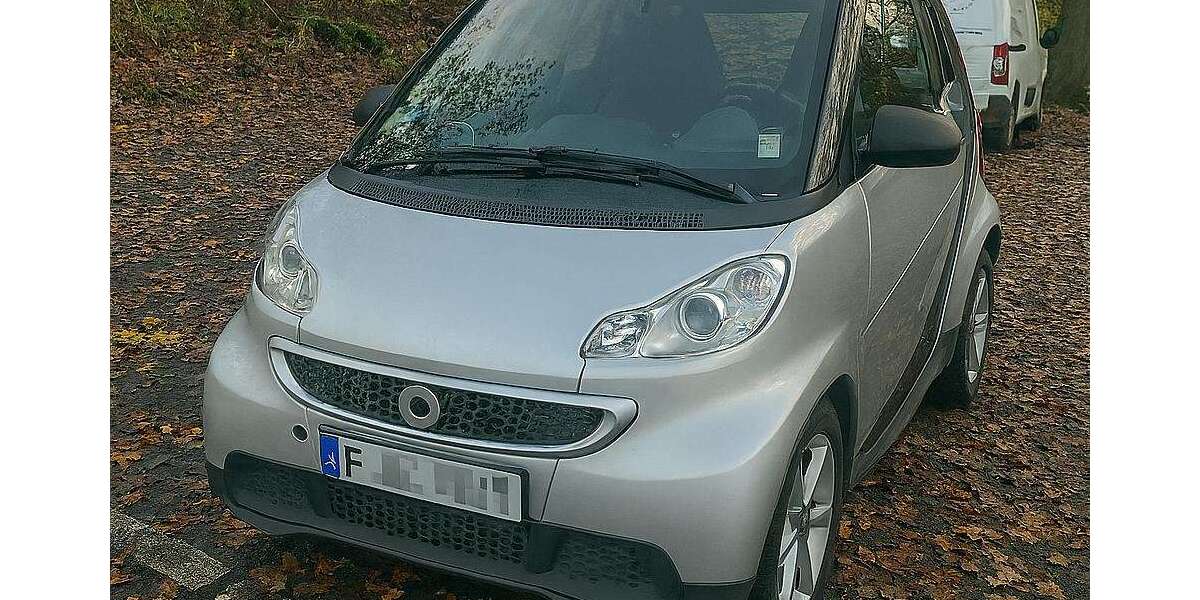 Smart city-coupé/city-cabrio 88.900 km 7.490 &euro; Frankfurt 60389