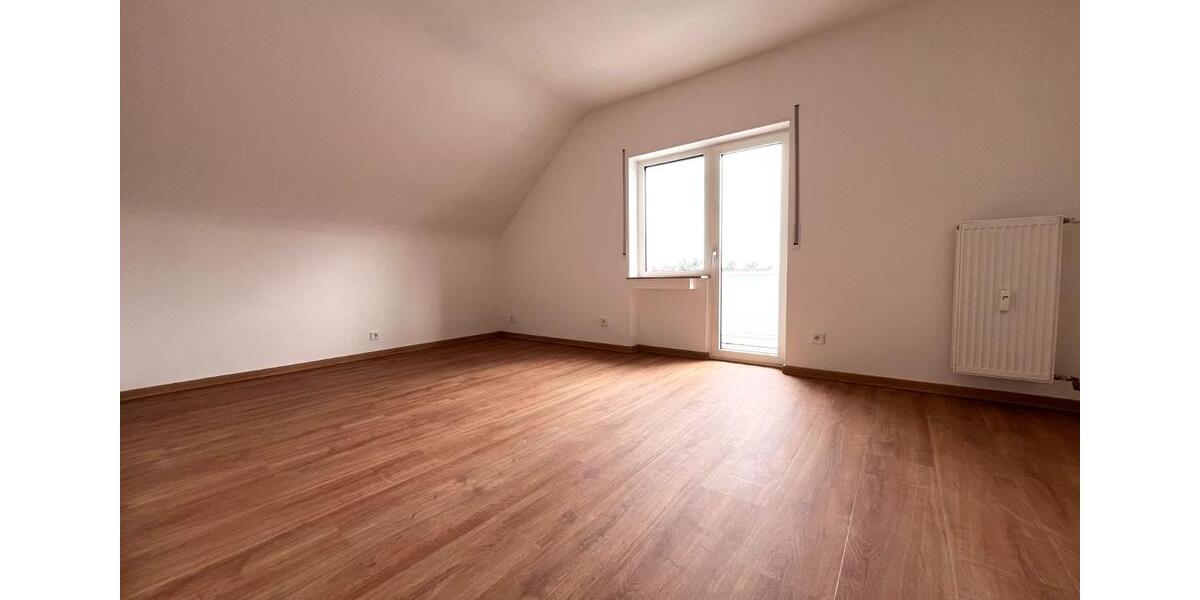 Etagenwohnung Frankfurt am Main Bonames - 3 Zimmer, 101 m&sup2;, 1.780&euro; | Angebot:25784289