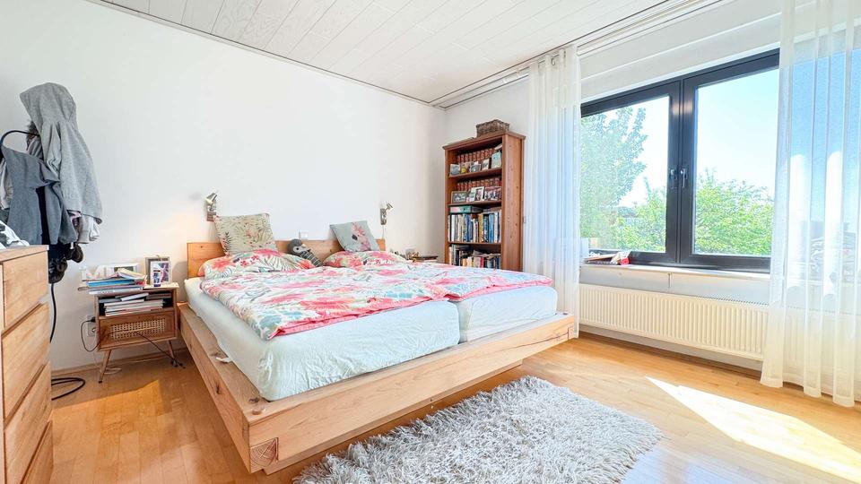 Einfamilienhaus Bad Soden am Taunus - 6 Zimmer, 178 m&sup2;, 3.200&euro; | Angebot:25750508