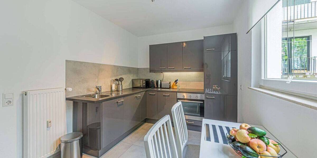 Etagenwohnung Frankfurt am Main Westend-Süd - 3 Zimmer, 92 m&sup2;, 3.740&euro; | Angebot:26819603