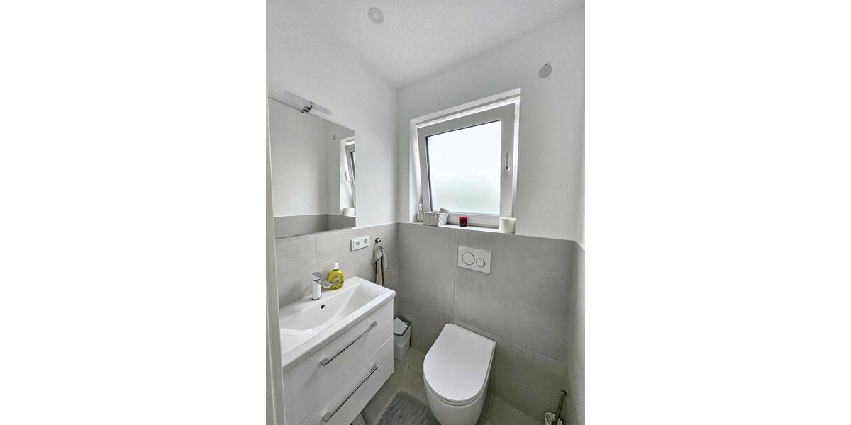 Doppelhaushälfte Rosbach vor der Höhe - 6 Zimmer, 150 m&sup2;, 750.000&euro; | Angebot:24497272