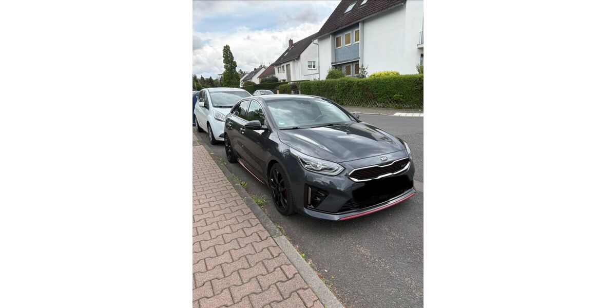Kia pro ceed / ProCeed 108.000 km 20.000 &euro; Frankfurt 60435