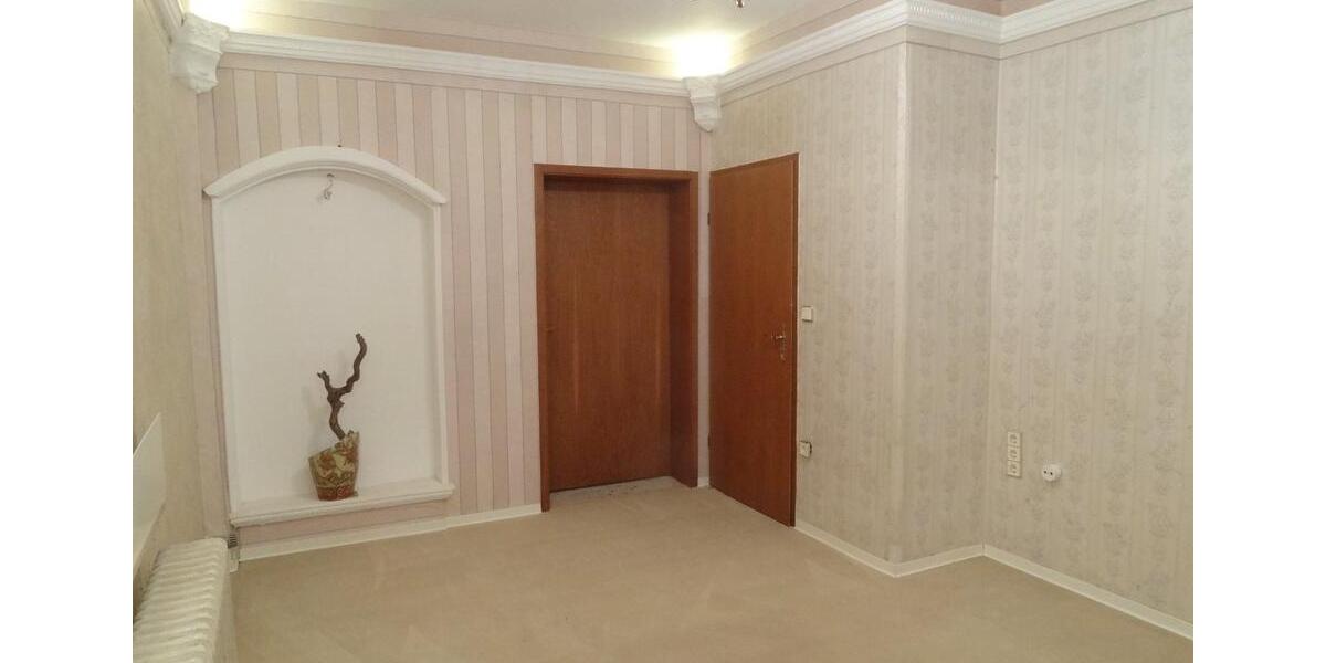 Einfamilienhaus Frankfurt am Main Sossenheim - 14 Zimmer, 320 m&sup2;, 1.850.000&euro; | Angebot:25936661