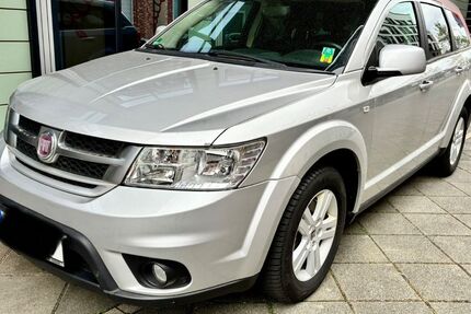 Fiat Freemont 108.500 km 6.900 &euro; Frankfurt am Main 60594