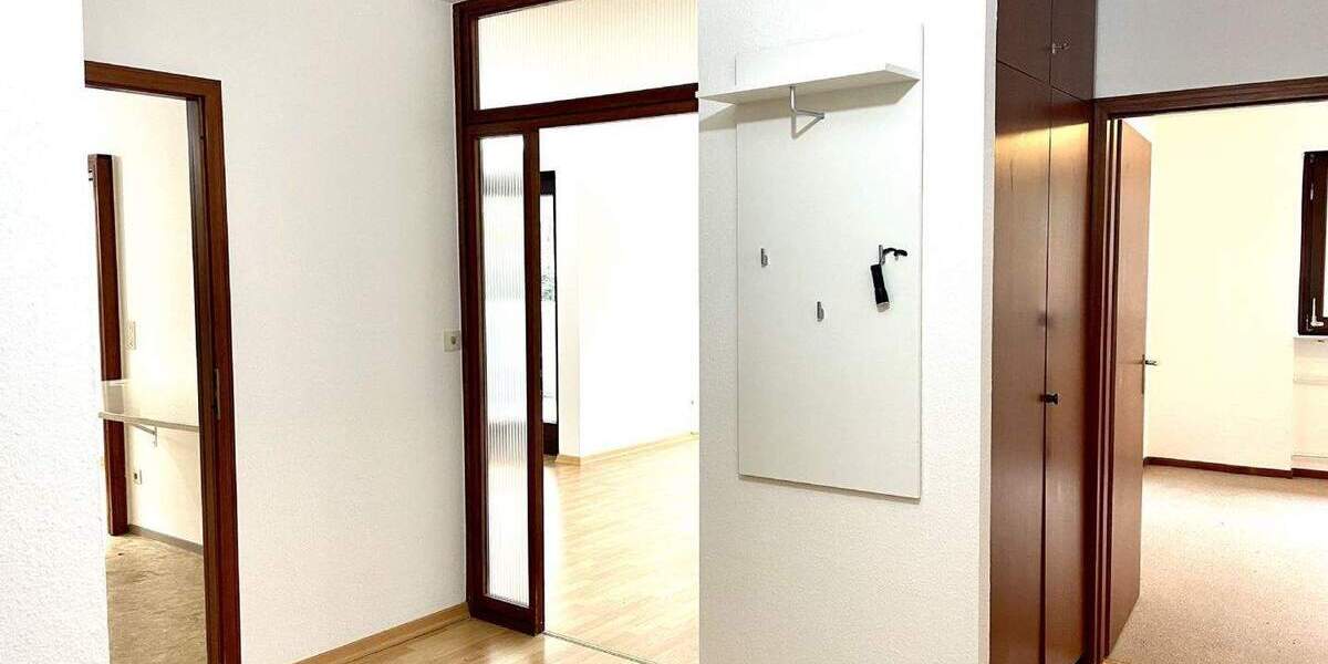 Etagenwohnung Frankfurt Eschersheim - 2 Zimmer, 71 m&sup2;, 339.000&euro; | Angebot:25744681