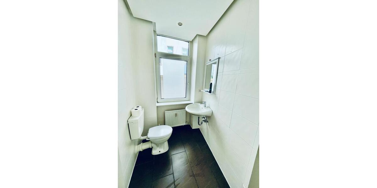 Hochparterre Offenbach am Main - 1 Zimmer, 20 m&sup2;, 115.000&euro; | Angebot:25883342