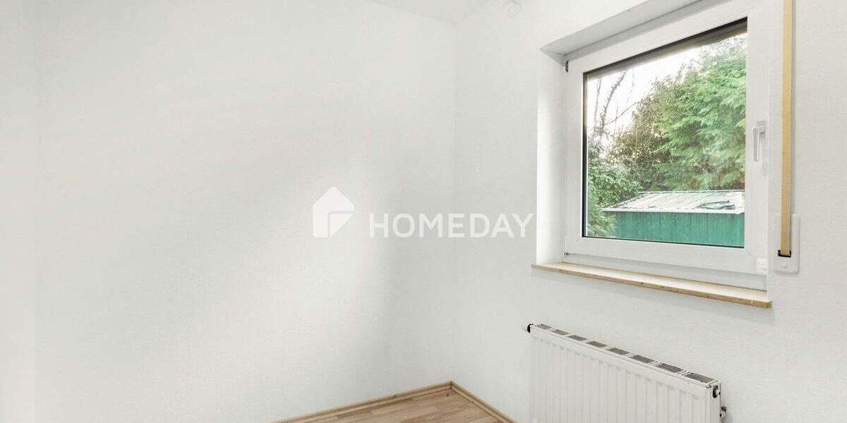 Mehrfamilienhaus, Wohnhaus Frankfurt Griesheim - 8 Zimmer, 175 m&sup2;, 399.000&euro; | Angebot:25677737