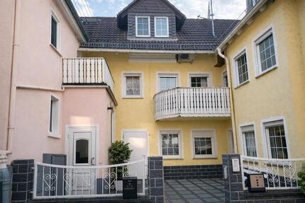 Wohnung Ranstadt - 3 Zimmer, 116 m&sup2;, 1.000&euro; | Angebot:25894893