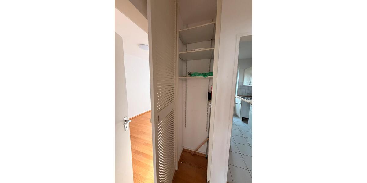 Etagenwohnung Bad Homburg vor der Höhe Berliner Siedlung/Gartenfeld - 3 Zimmer, 78 m&sup2;, 1.220&euro; | Angebot:25722468