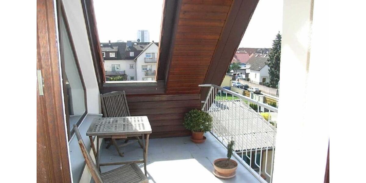 Dachgeschoßwohnung Langen (Hessen) - 2.5 Zimmer, 80 m&sup2;, 850&euro; | Angebot:25941679