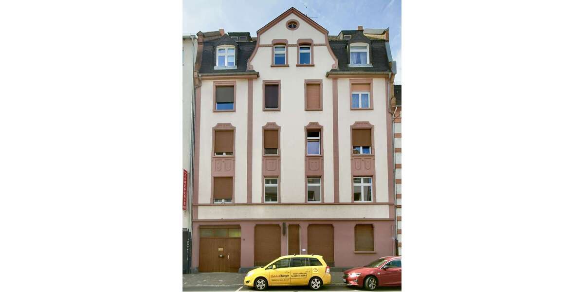 Etagenwohnung Frankfurt am Main Rödelheim - 4 Zimmer, 100 m&sup2;, 2.500&euro; | Angebot:26062723