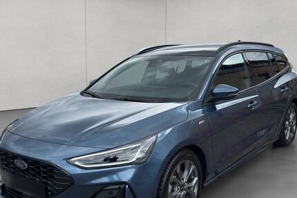 Ford Focus 13.543 km 20.950 &euro; Frankfurt 60386