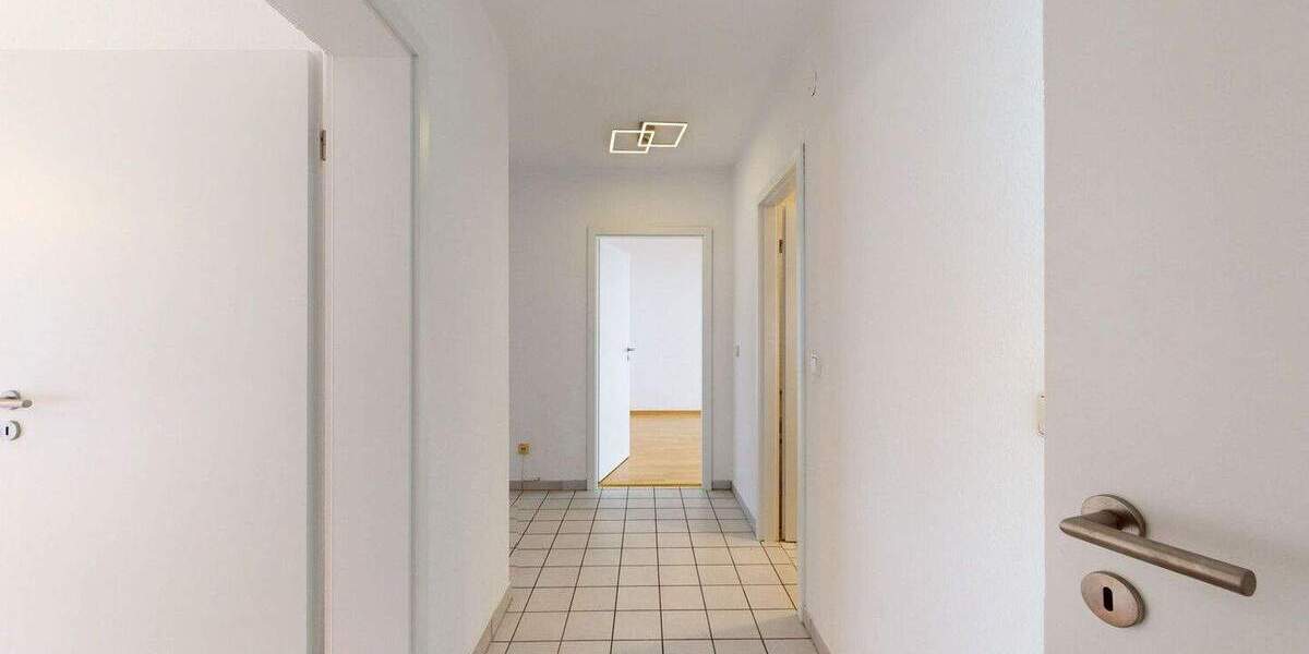 Etagenwohnung Frankfurt am Main Dornbusch - 3 Zimmer, 81 m&sup2;, 450.000&euro; | Angebot:25663800