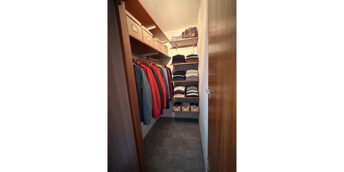 Reihenhaus Frankfurt am Main Sindlingen - 5 Zimmer, 150 m&sup2;, 560.000&euro; | Angebot:25861213