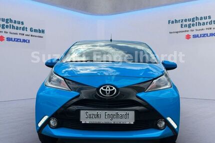 Toyota Aygo (X) 64.000 km 8.850 &euro; Mühlheim 63165