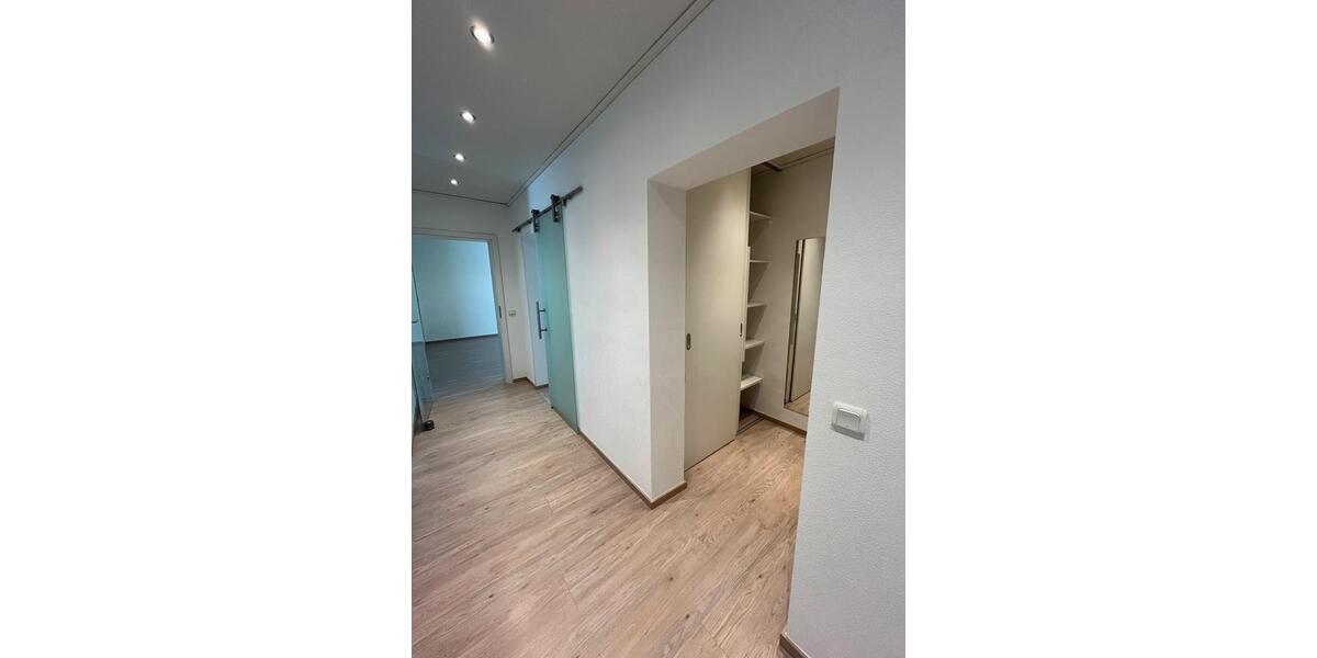 Etagenwohnung Bad Homburg vor der Höhe Gonzenheim - 3 Zimmer, 69 m&sup2;, 315.000&euro; | Angebot:26818564
