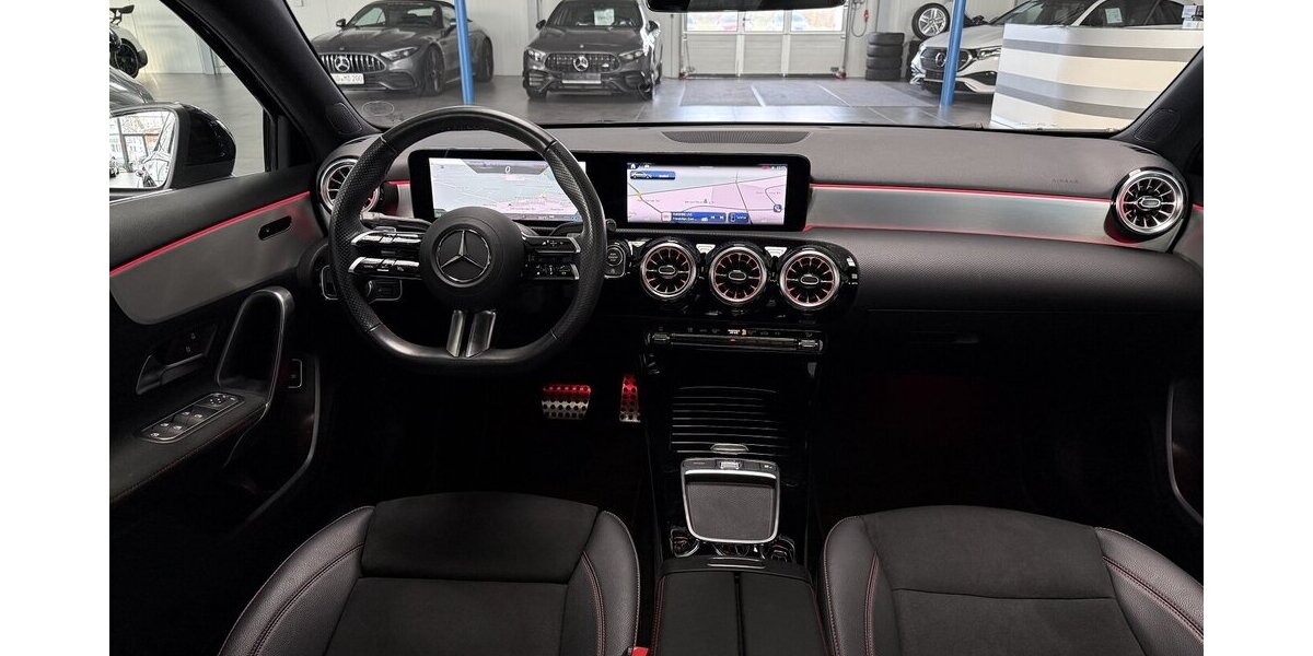 Mercedes-Benz A 200 Limousine AMG DISTRONIC-AHK-PANORAMA-360°! 14.350 km 35.769 &euro; Groß-Umstadt 64823