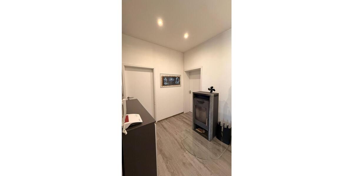 Etagenwohnung Hösbach - 4 Zimmer, 135 m&sup2;, 355.000&euro; | Angebot:25793998