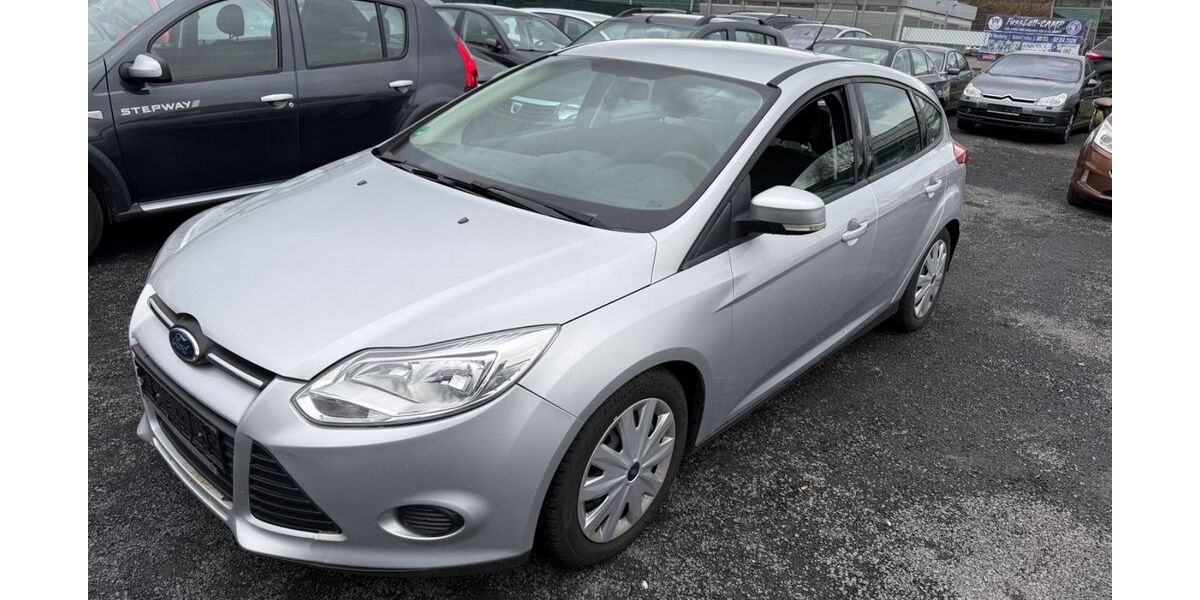 Ford Focus 196.557 km 4.990 &euro; Hanau 63452