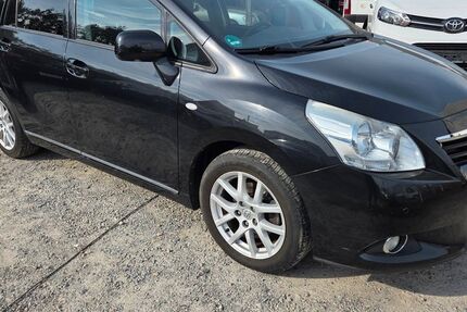 Toyota Verso 224.000 km 5.490 &euro; Großostheim 63762