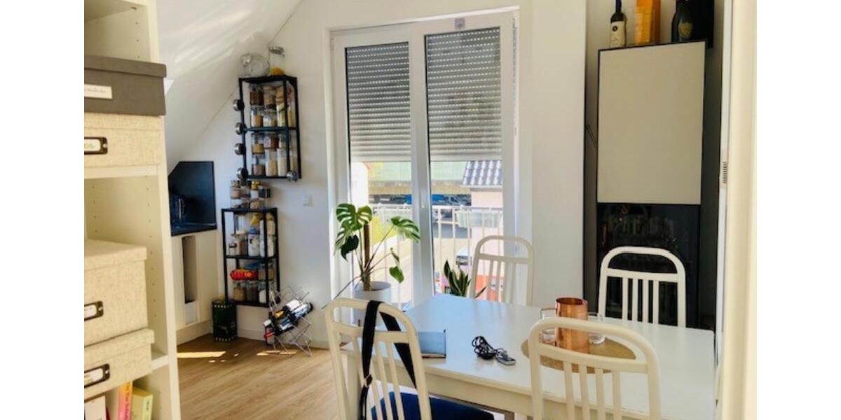 Dachgeschoßwohnung Frankfurt am Main Ginnheim - 2 Zimmer, 57 m&sup2;, 1.165&euro; | Angebot:25648822