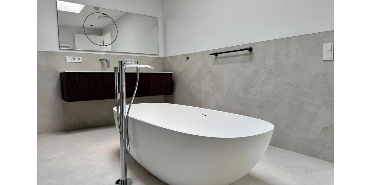 Einfamilienhaus Maintal - 4 Zimmer, 202 m&sup2;, 3.990&euro; | Angebot:26001612