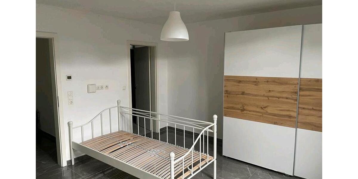 Etagenwohnung Rosbach vor der Höhe - 1 Zimmer, 28 m&sup2;, 550&euro; | Angebot:24867354
