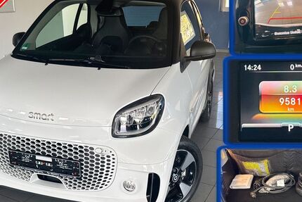 Smart ForTwo 9.591 km 16.637 &euro; Frankfurt/Main 60386
