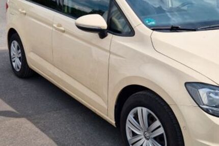 VW Touran 400.400 km 5.200 &euro; Hanau 63450