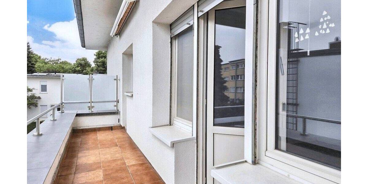 Etagenwohnung Frankfurt am Main Dornbusch - 4 Zimmer, 111 m&sup2;, 580.000&euro; | Angebot:25769235