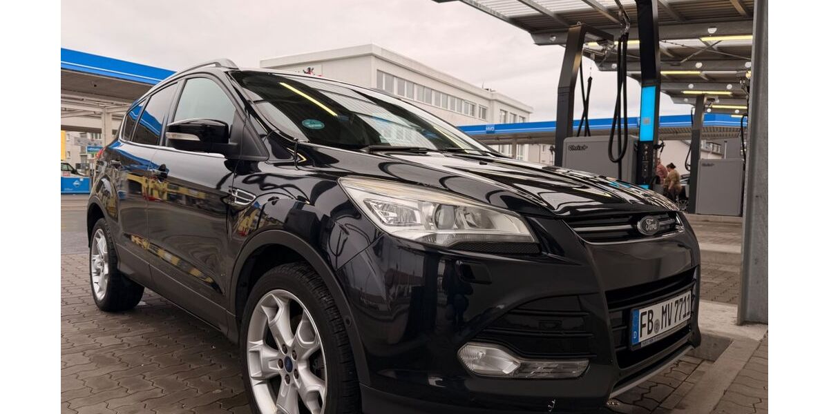 Ford Kuga 156.700 km 11.000 &euro; Bad Vilbel 61118
