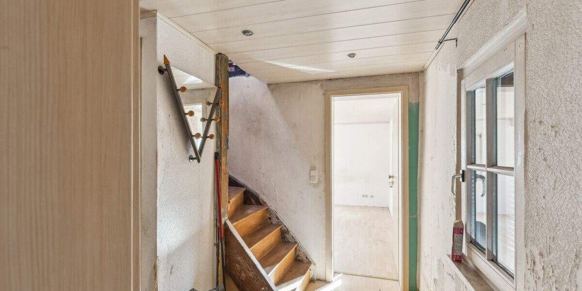 Einfamilienhaus Karben / Klein-Karben Klein-Karben - 6 Zimmer, 120 m&sup2;, 250.000&euro; | Angebot:25702318