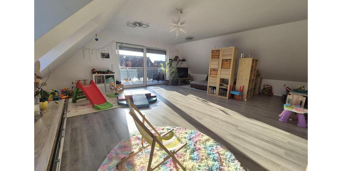 Etagenwohnung Gelnhausen - 4 Zimmer, 128 m&sup2;, 1.350&euro; | Angebot:25553299