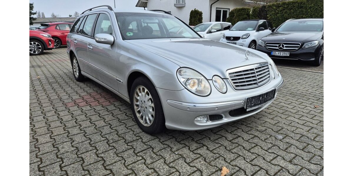 Mercedes-Benz E 220 T CDI Elegance, Klima, Automatik, Navigation 134.668 km 7.990 &euro; Rodgau 63110