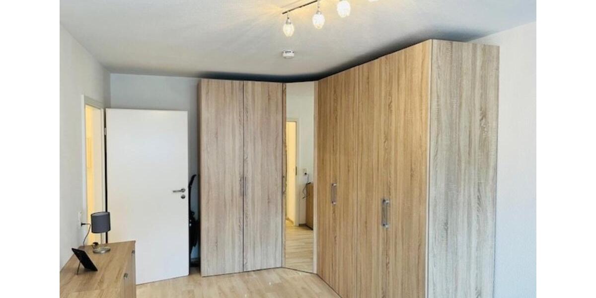 Etagenwohnung Maintal - 2 Zimmer, 66 m&sup2;, 880&euro; | Angebot:25647155