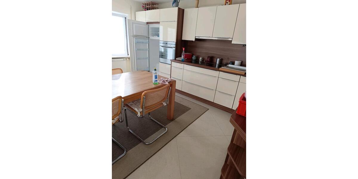 Etagenwohnung Friedberg (Hessen) - 4 Zimmer, 96 m&sup2;, 520&euro; | Angebot:24830023