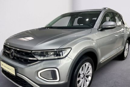 VW T-Roc 50.695 km 25.470 &euro; Bad Soden 65812