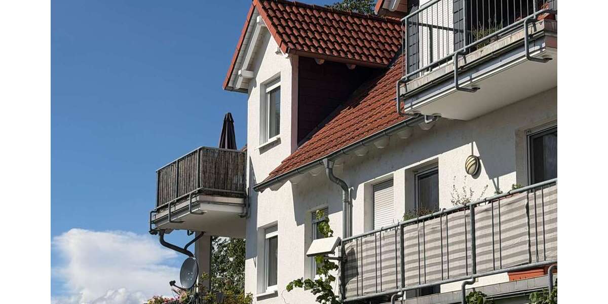 Etagenwohnung Schöneck - 4 Zimmer, 94 m&sup2;, 359.000&euro; | Angebot:27487426