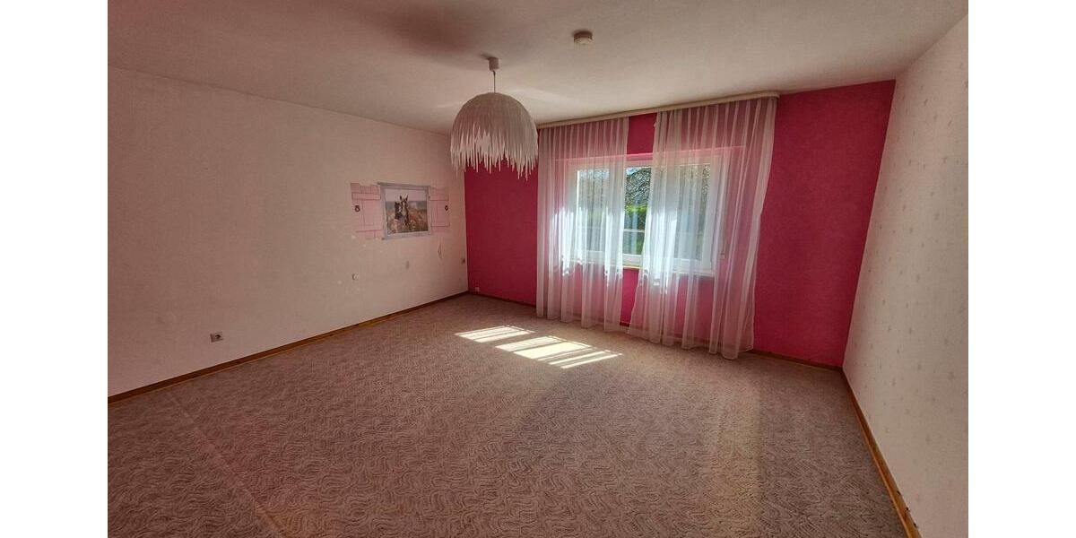 Einfamilienhaus Freigericht - 4 Zimmer, 126 m&sup2;, 330.000&euro; | Angebot:26060381