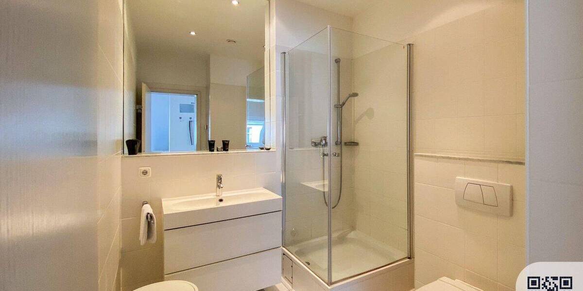 Etagenwohnung Frankfurt am Main Sachsenhausen - 2 Zimmer, 39 m&sup2;, 2.247&euro; | Angebot:25711893