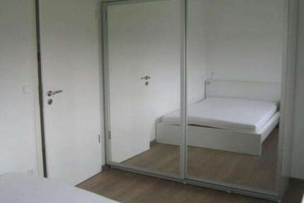 Zimmer Eschborn - 700&euro; | Angebot:13816365