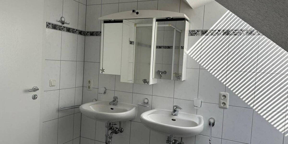 Doppelhaushälfte Eschborn Niederhöchstadt - 5 Zimmer, 161 m&sup2;, 860.000&euro; | Angebot:26483772