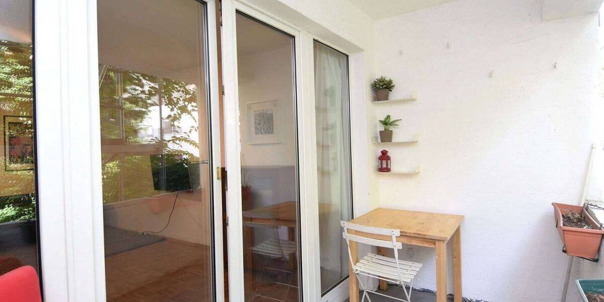 Etagenwohnung Frankfurt am Main Ostend - 2 Zimmer, 66 m&sup2;, 1.650&euro; | Angebot:26064212