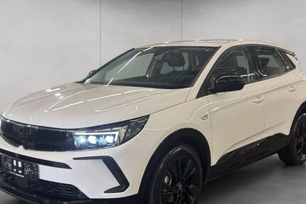 Opel Grandland (X) 10.286 km 23.750 &euro; Hanau 63452